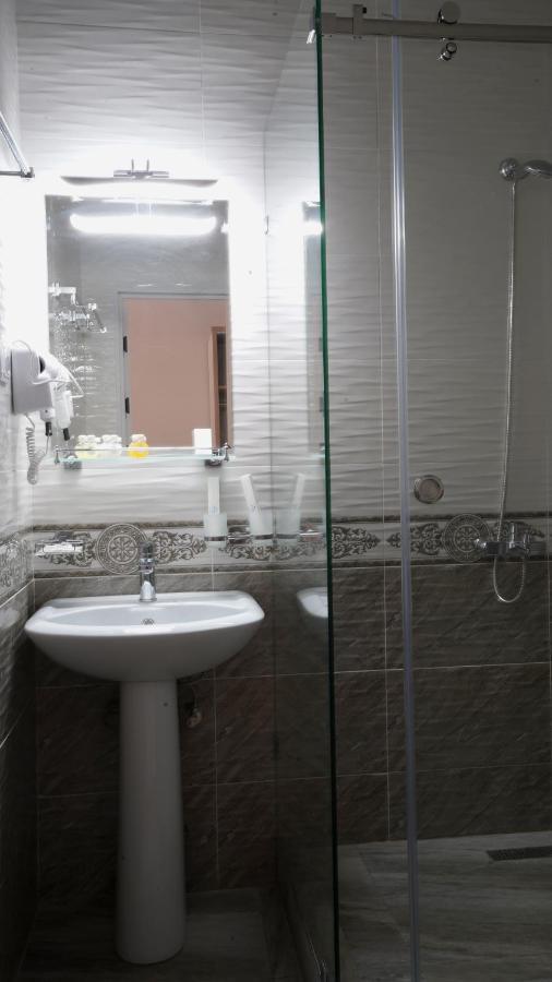 Hotel Shosh Modern Tasjkent Eksteriør billede